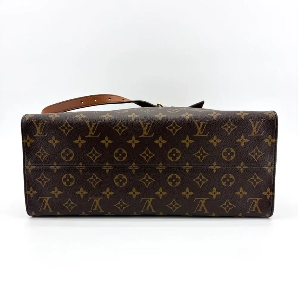 Louis Vuitton delivery duty